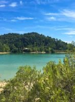 Le Lac de C&eacute;c&eacute;les
