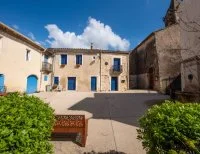 Saint-mathieu-de-tr&eacute;viers 2