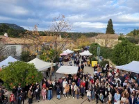 F&ecirc;te des Santons &copy; 
