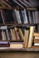 Biblioth&egrave;que - Buzignargues &copy; 