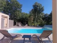 Terasse piscine For&ecirc;t &copy; Chante-C&eacute;vennes