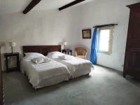 Mas de Bombequiols - Chambre verte &copy; bombequiols
