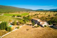 Domaine Les Caizergues_2 &copy; Herv&eacute; Leclair
