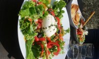 Salade-Gourmande-d-Anglas © Domaine d'Anglas